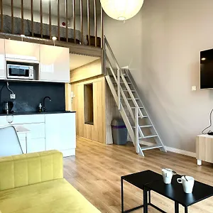 Zarembowicza 36 - Self Check-in 20h - Parking &lift Wroclaw